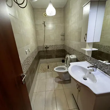 Drion Hostel Hostel Tirana