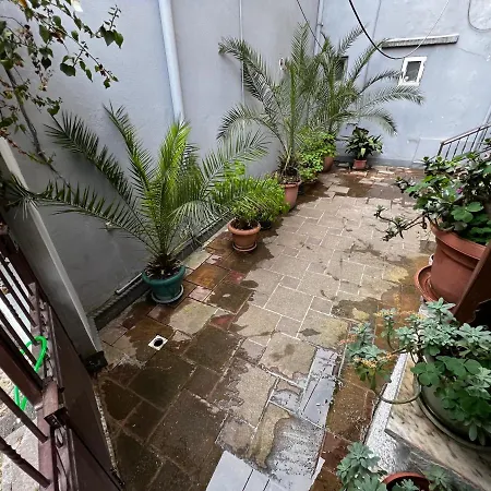 Drion Hostel Tirana