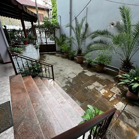 Drion Hostel Tirana